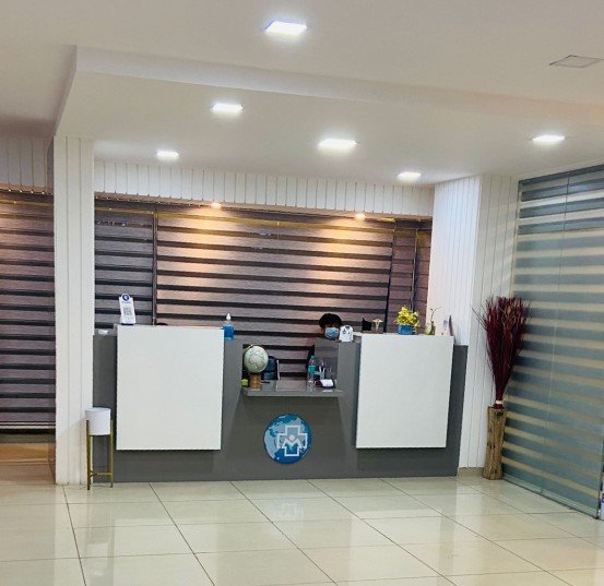 medi life health care front desk